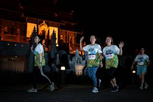 BIB: 166, 310, 164
                            <button type="button" onclick="openModal(22280714)" class="btn btn-primary btn-sm float-right btn-popup" data-toggle="modal" data-target=".modal-high-quality">
                        <i class="fas fa-shopping-cart"></i> Add to Cart
                    </button>
                                            <button type="button" onclick="isThisMe(22280714, true)" class="btn btn-success btn-sm float-right btn-popup btn-isme hidden" data-toggle="tooltip" data-placement="bottom" title="นี่คือรูปของคุณใช่ไหม คลิกที่นี่เพื่อเอาเข้าอัลบั้ม">
                        <i class="fas fa-plus"></i> Add to album
                    </button>
                    <button type="button" onclick="isThisMe(22280714, false)" class="btn btn-warning btn-sm float-right btn-popup btn-isnotme hidden">
                        <i class="fas fa-ban"></i> Remove from album
                    </button>